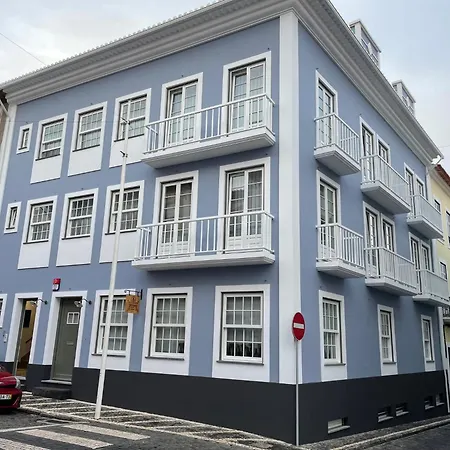 Azimute1 T2 Moderno Centro Historico Angra * Angra do Heroísmo