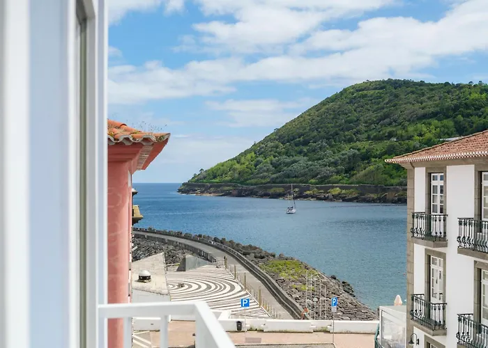 Azimute1 T2 Moderno Centro Historico Angra Appartement Angra do Heroísmo